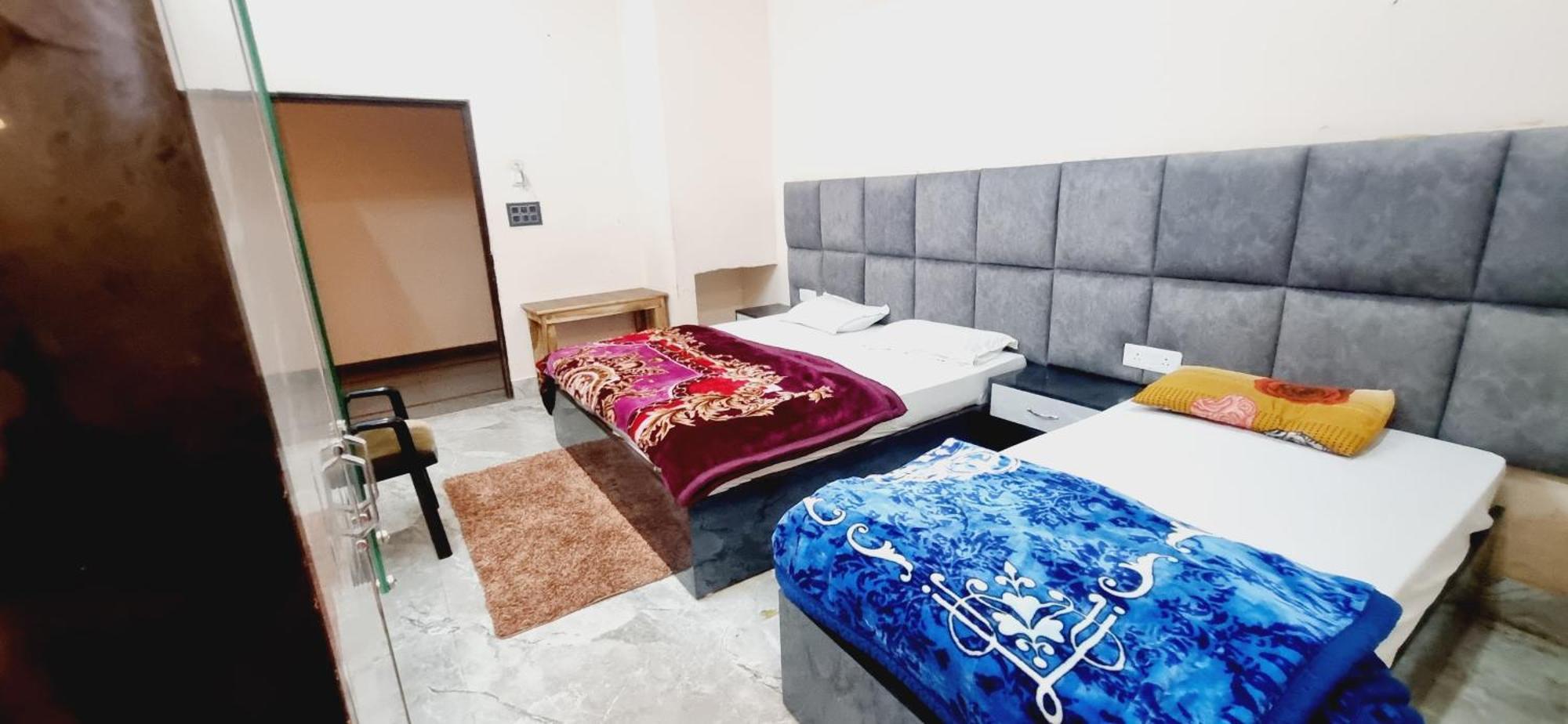 Ayodhya Surya Palace מראה חיצוני תמונה