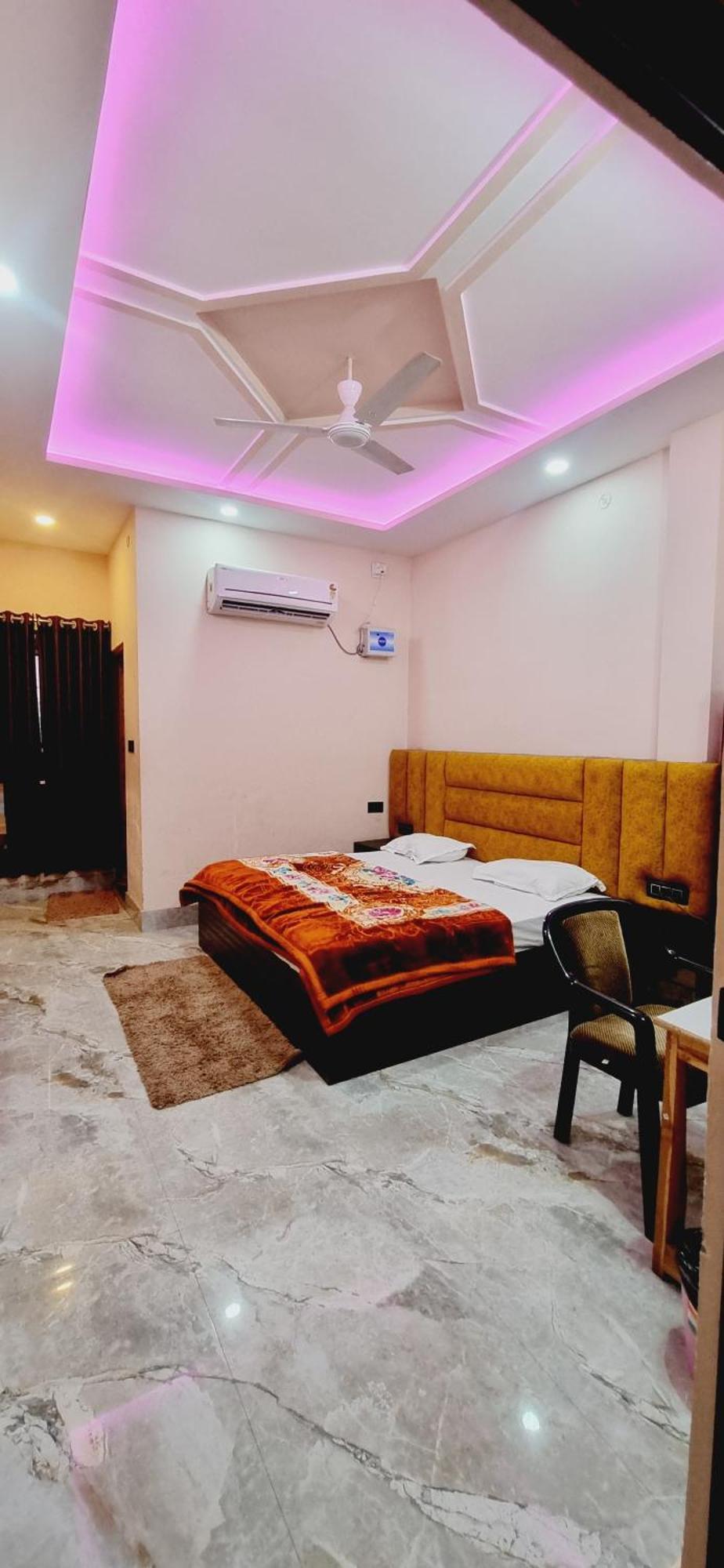 Ayodhya Surya Palace מראה חיצוני תמונה